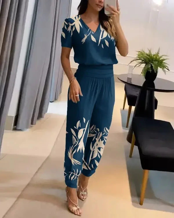 Floral Print V-Neck Tee & Pants Set