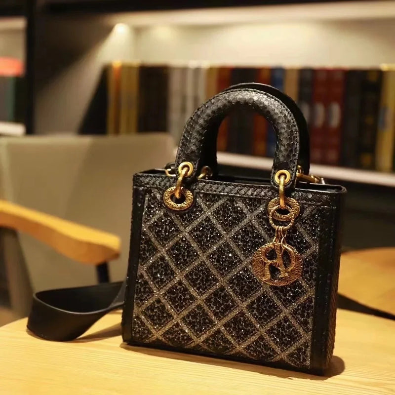 Diamanté Argyle Shoulder Crossbody Bag – 2024 Luxury Style